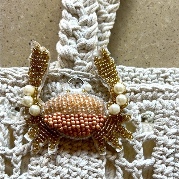 NWT Crochet Tote Bag w/ Beaded 🦀 Crab Charm - Picture 3 of 5